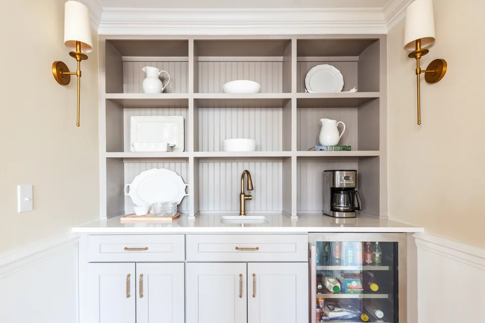 Kitchen remodel in simpsonville sc with a wet bar area