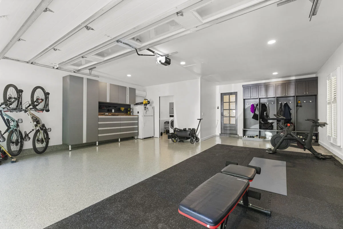 Garage home gym conversion